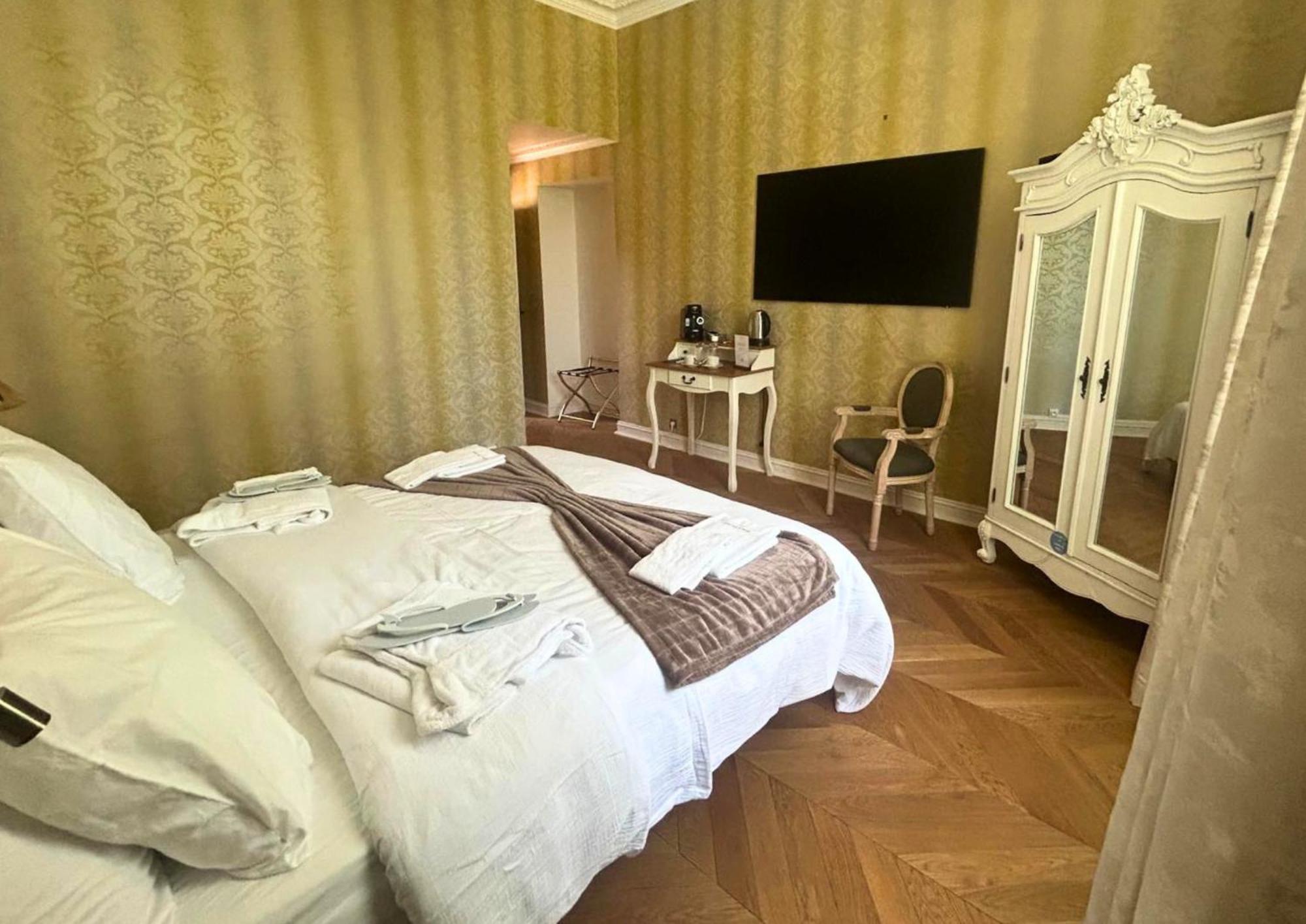 Chateau De Saint-Bohaire ภายนอก รูปภาพ